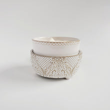 Load image into Gallery viewer, Vintage White 2-in-1 Fragrance Warmer